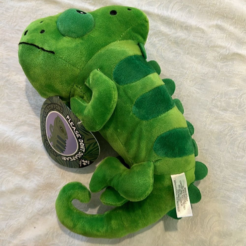 Endangered Species Plush Green Iguana 13" Don't Disappear Stuffed Animal Toy